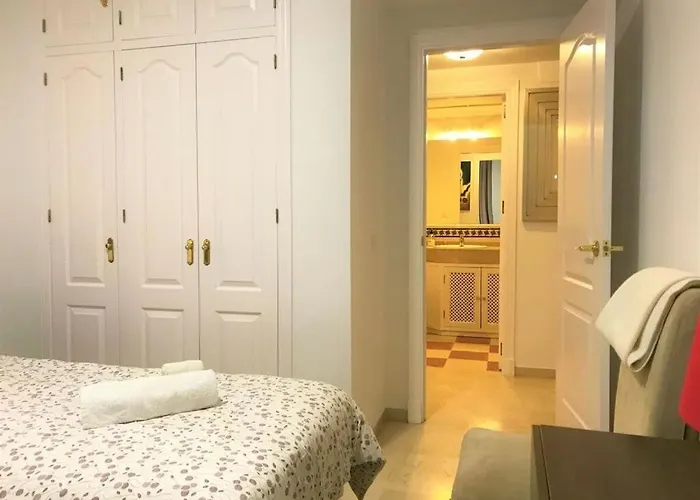 Bermuda 7 Естепона